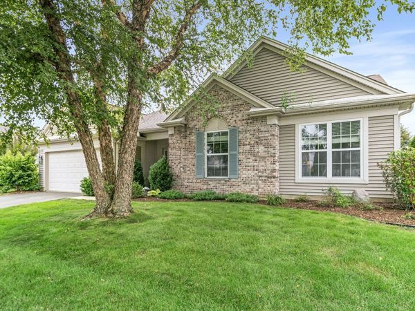 13093 Farm Hill Drive , Huntley, IL 60142