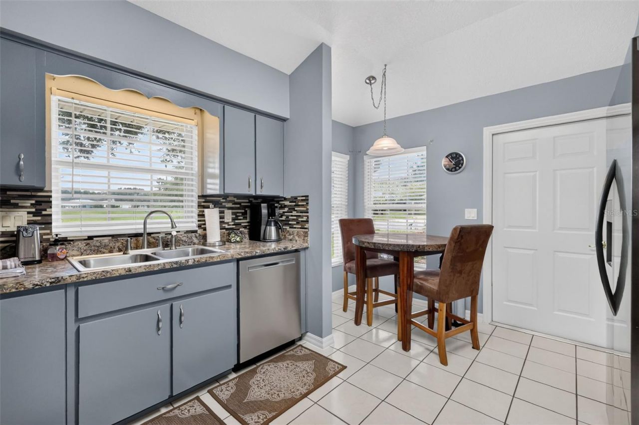 5704 King James Avenue, Leesburg, FL 34748 Photo