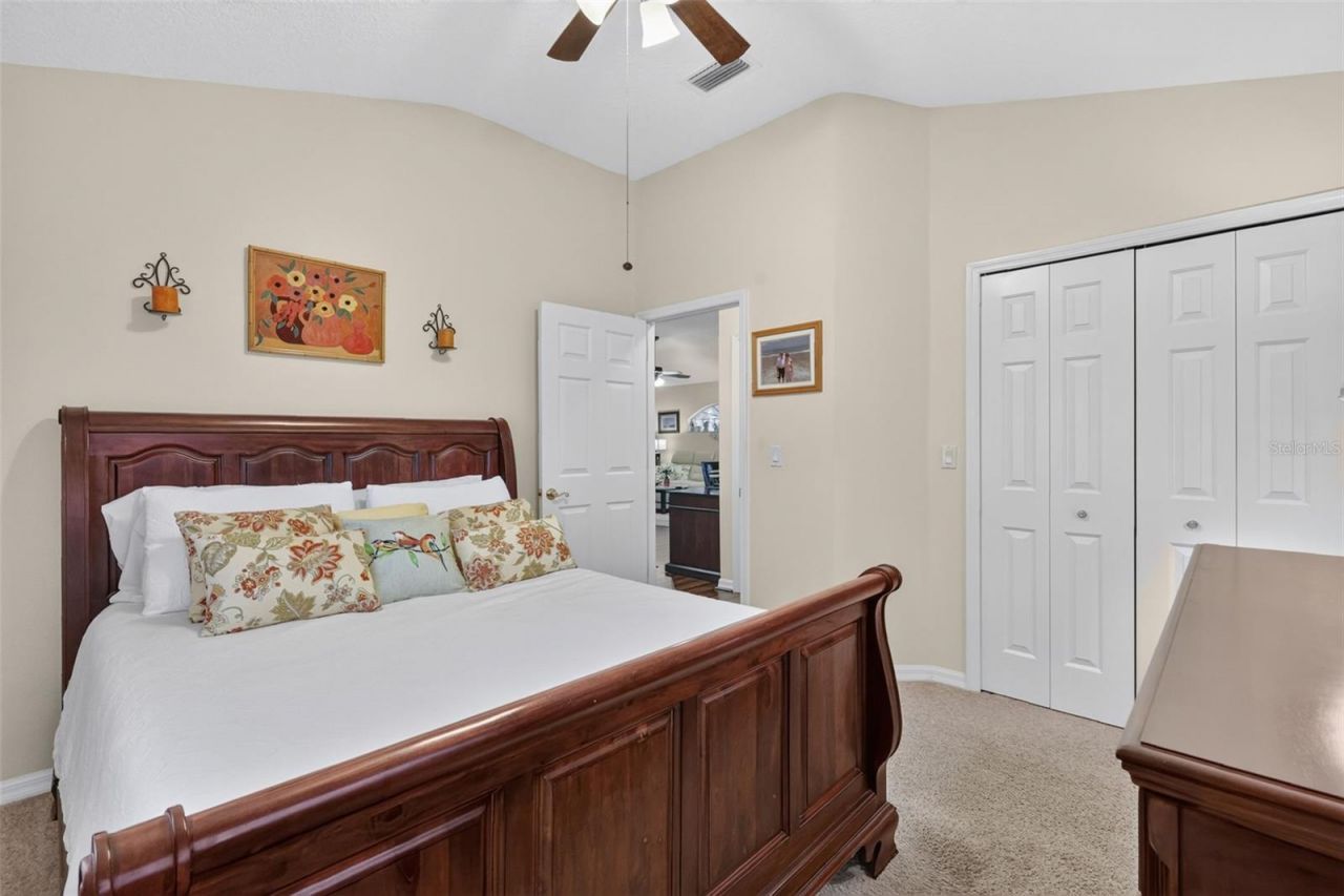 5704 King James Avenue, Leesburg, FL 34748 Photo
