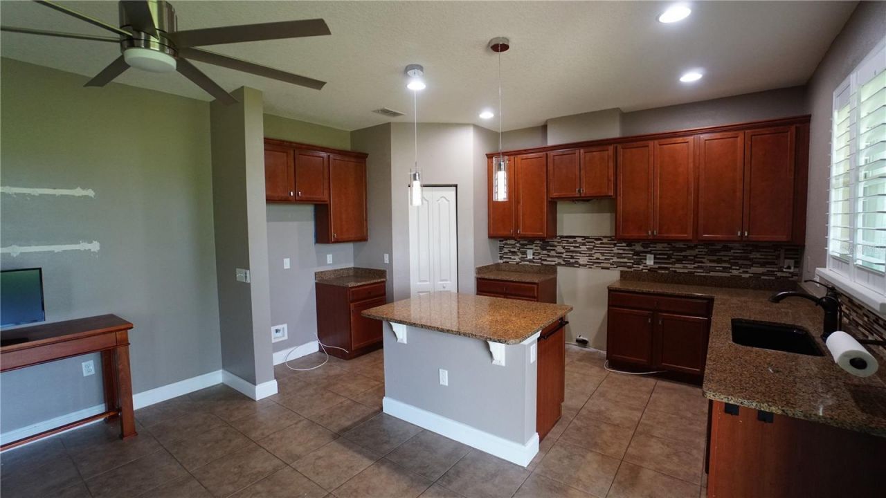 222 Star Shell Drive, Apollo Beach, FL 33572 Photo