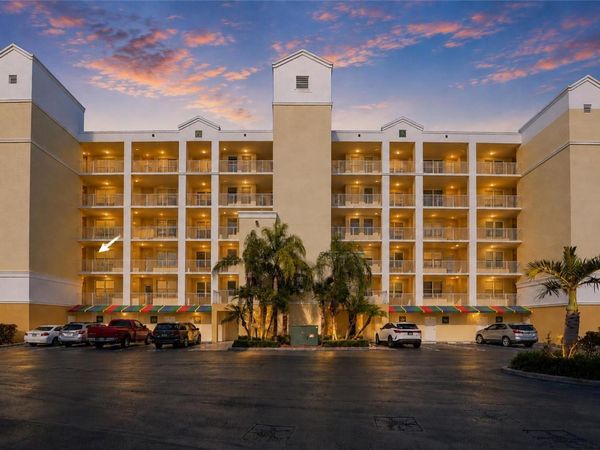 1200 COUNTRY CLUB DRIVE , Unit 4201, LARGO, FL 33771