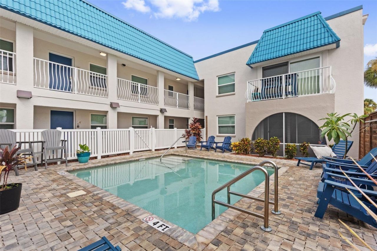 17035 Gulf Boulevard, Unit 116, North Redington Beach, FL 33708 Photo