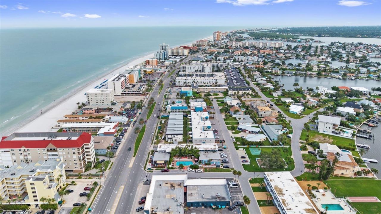 17035 Gulf Boulevard, Unit 116, North Redington Beach, FL 33708 Photo