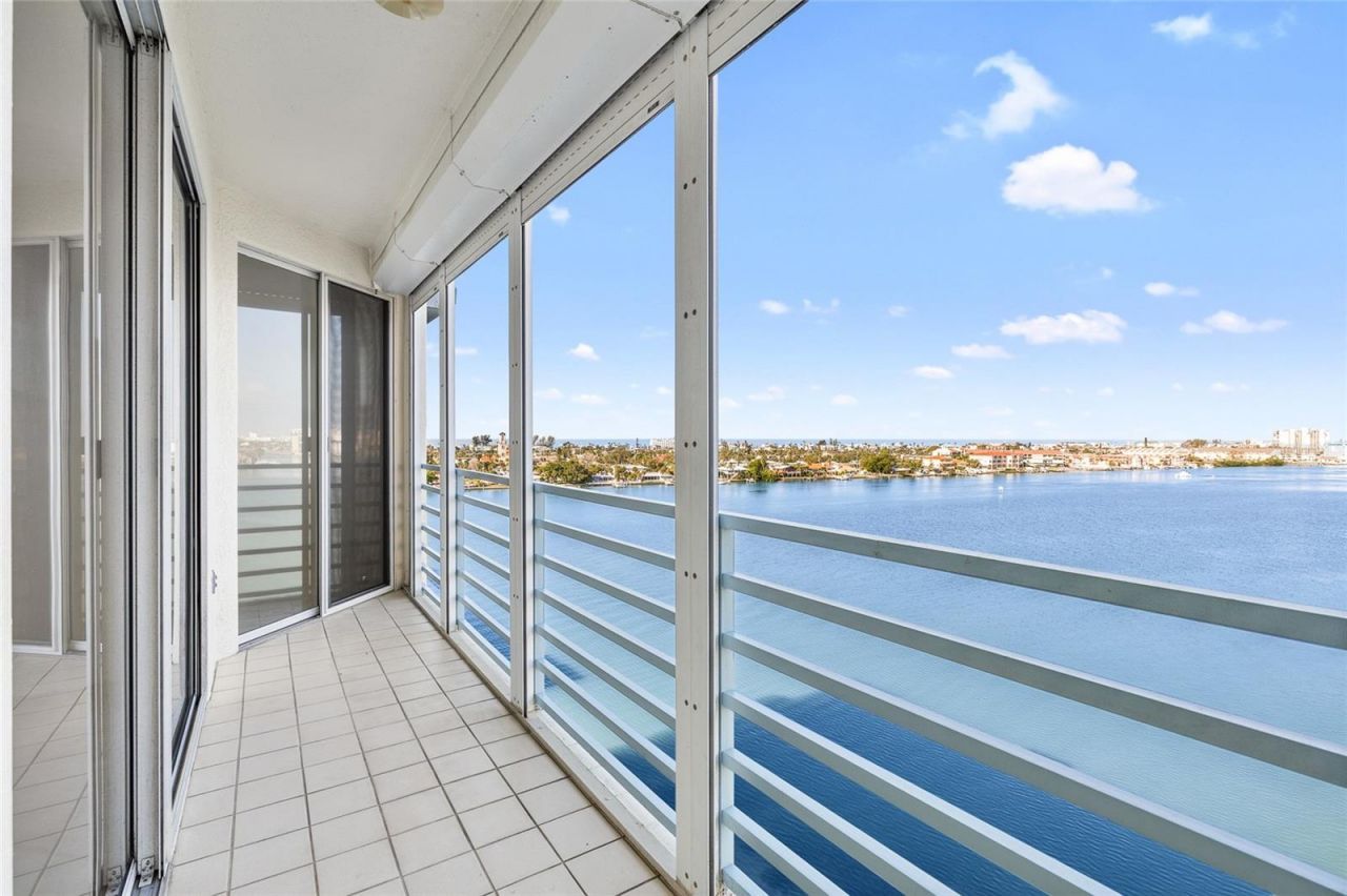 7932 Sailboat Key Boulevard S, Unit 804, South Pasadena, FL 33707 Photo