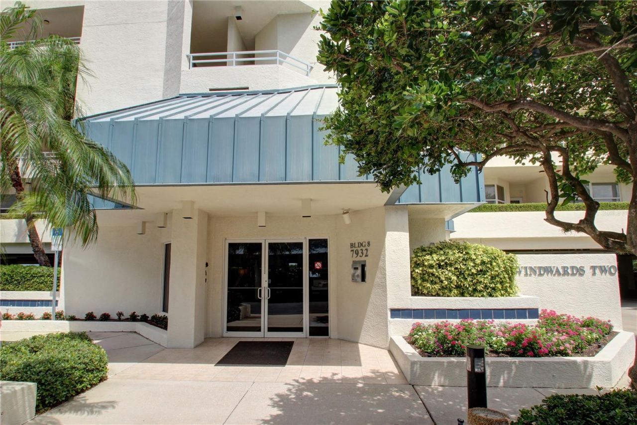 7932 Sailboat Key Boulevard S, Unit 804, South Pasadena, FL 33707 Photo