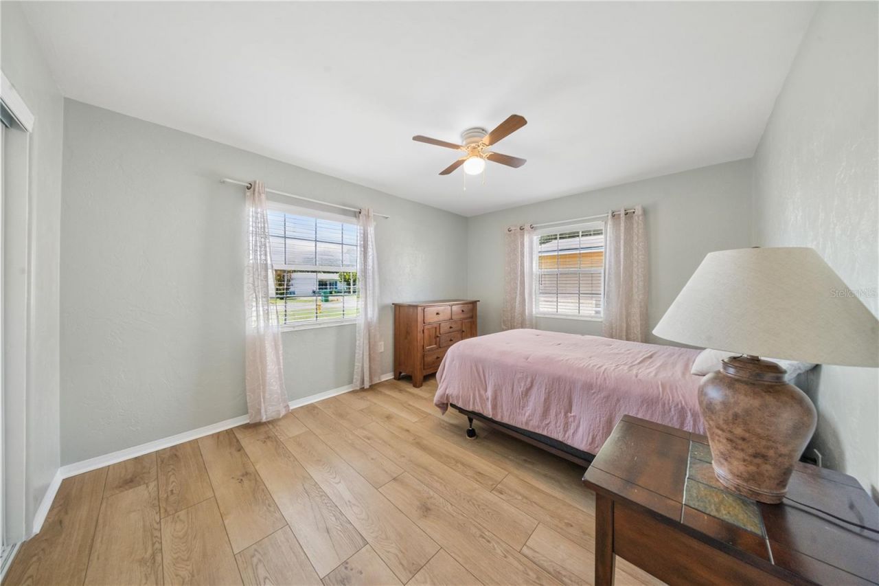 5920 49th Avenue N, Kenneth City, FL 33709 Photo