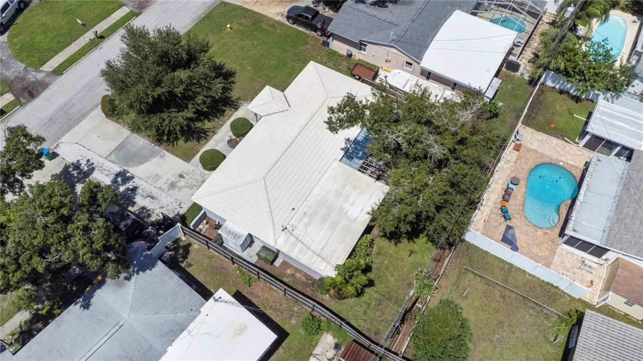5920 49th Avenue N, Kenneth City, FL 33709 Photo