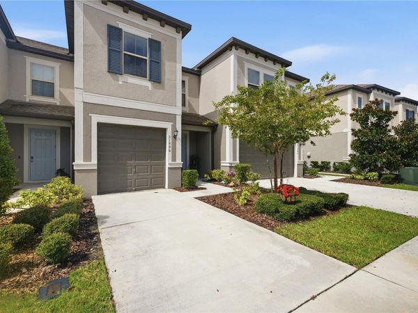 31990 BLUE PASSING , WESLEY CHAPEL, FL 33545