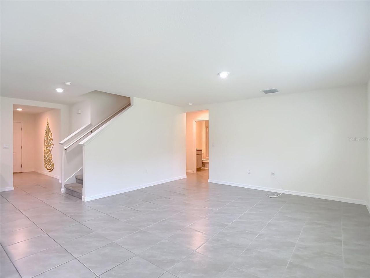 7737 Rosewood Garden Loop, Tampa, FL 33637 Photo
