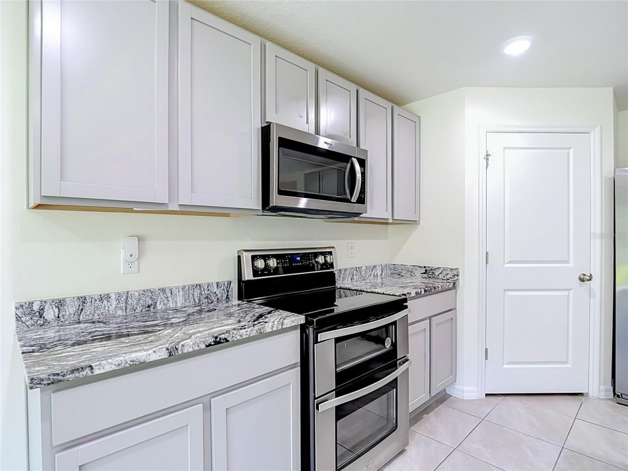 7737 Rosewood Garden Loop, Tampa, FL 33637 Photo