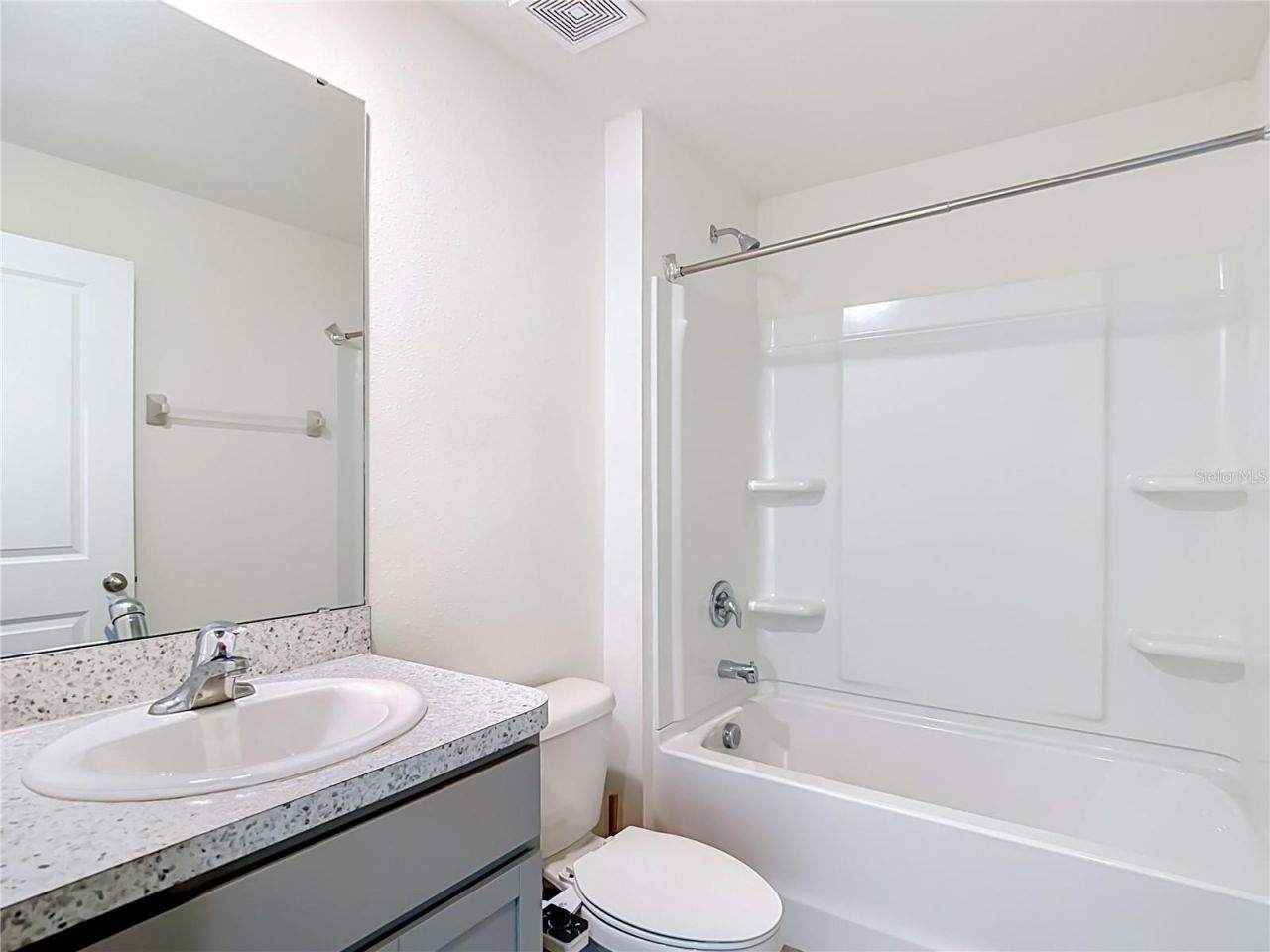 7737 Rosewood Garden Loop, Tampa, FL 33637 Photo