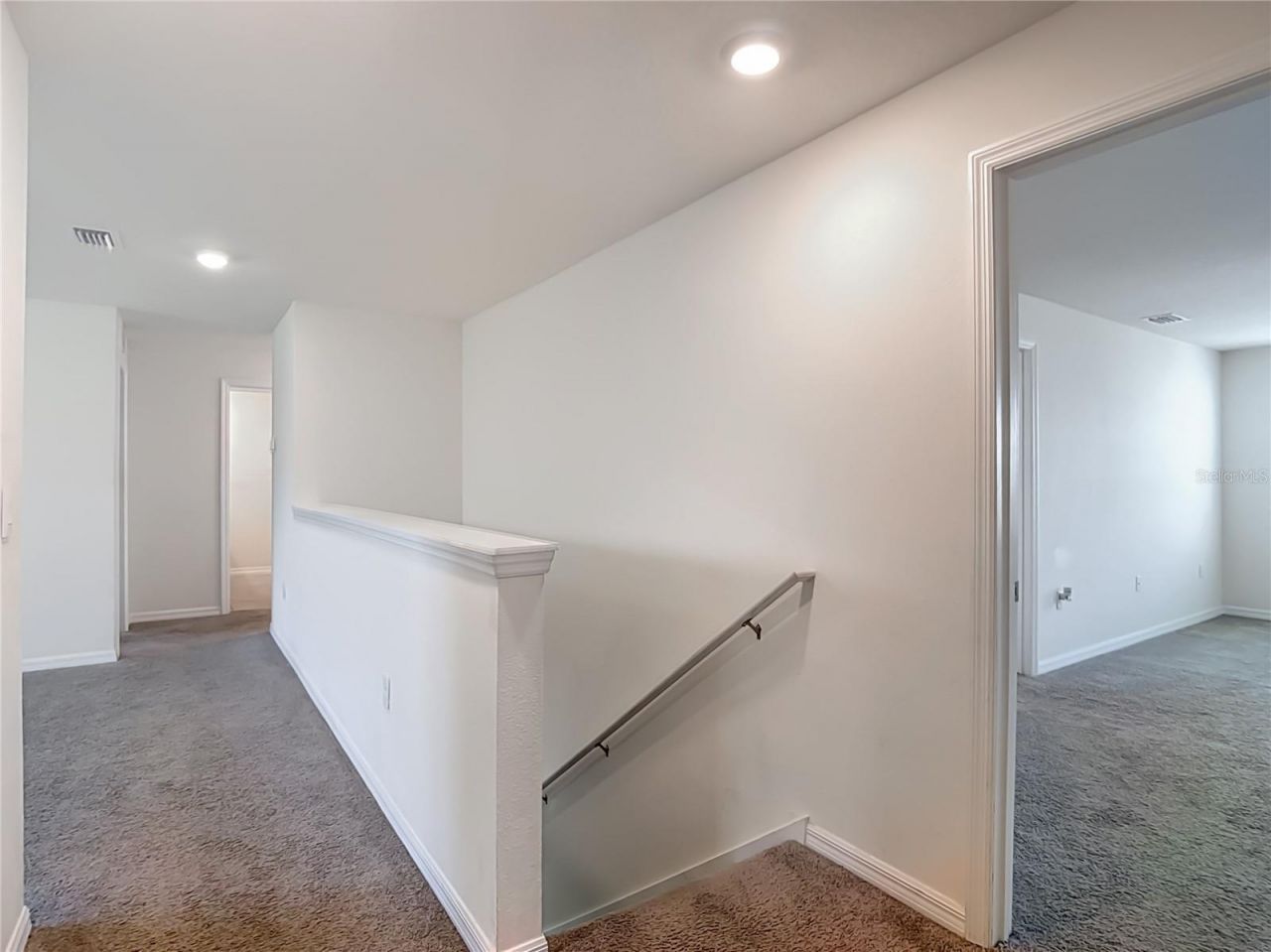 7737 Rosewood Garden Loop, Tampa, FL 33637 Photo