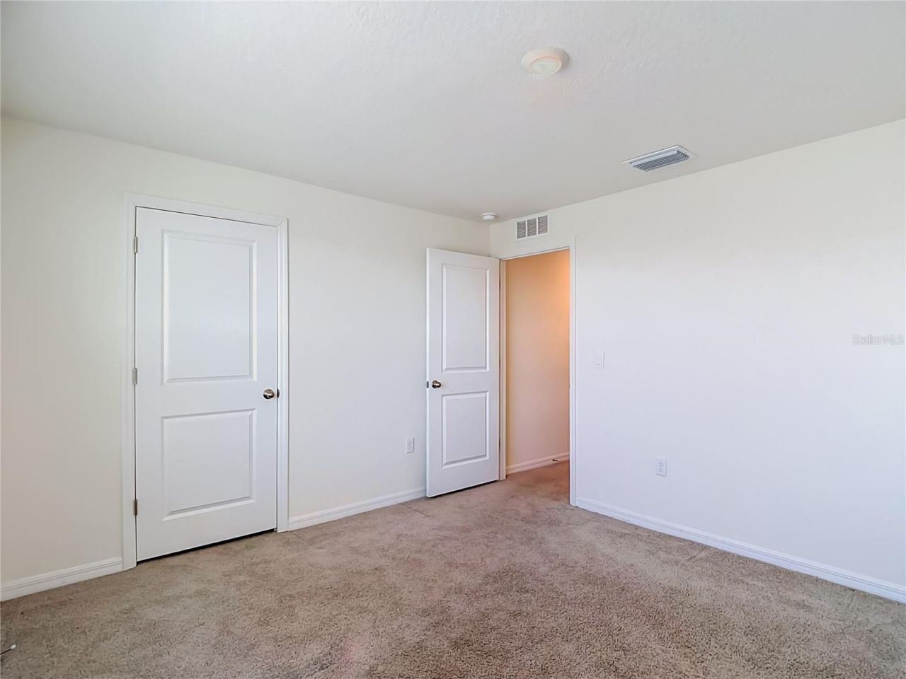 7737 Rosewood Garden Loop, Tampa, FL 33637 Photo