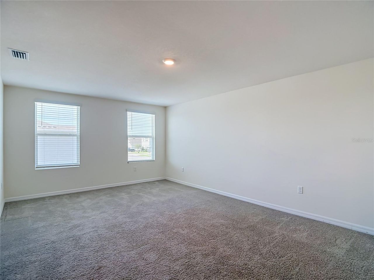 7737 Rosewood Garden Loop, Tampa, FL 33637 Photo