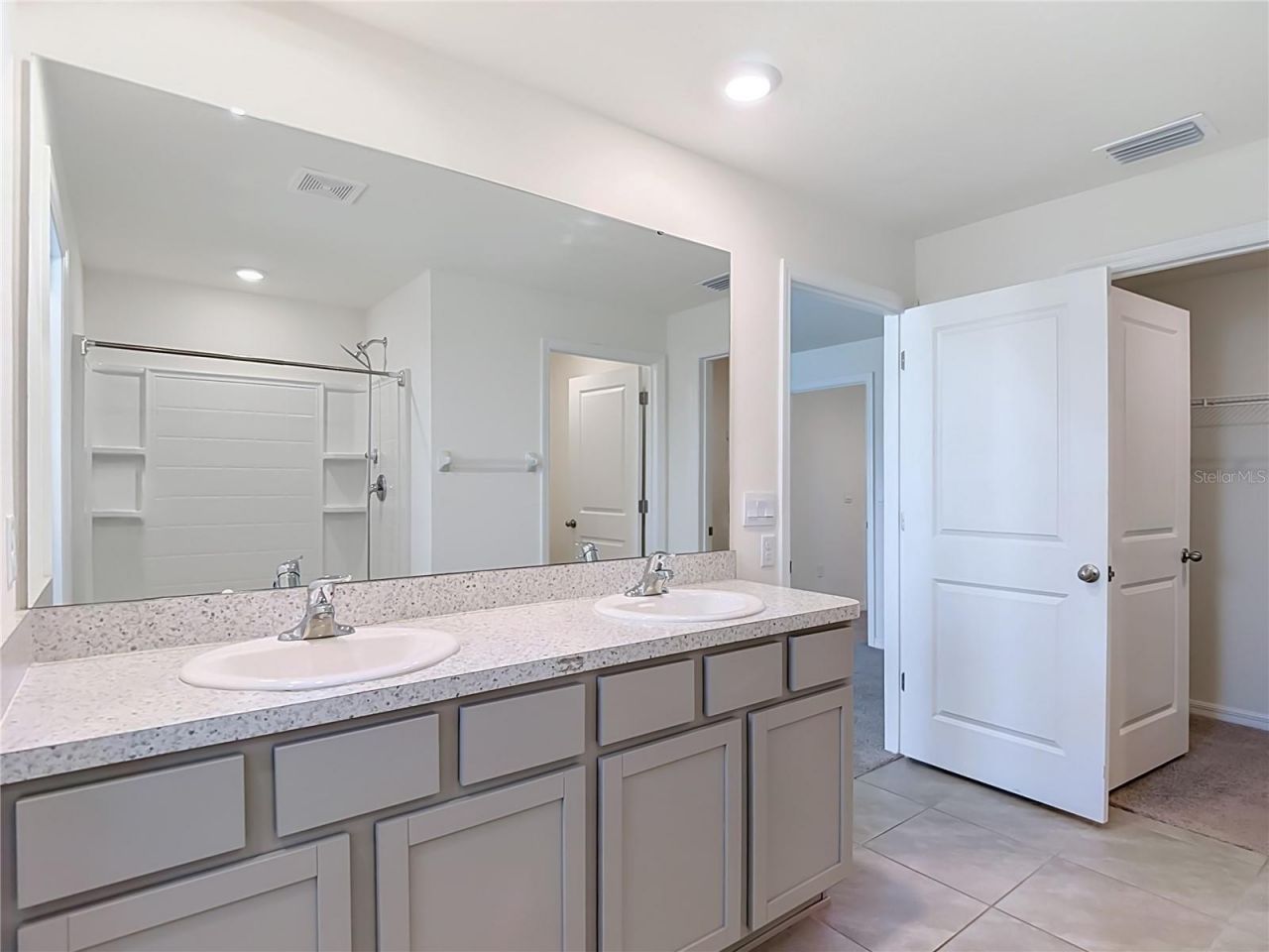 7737 Rosewood Garden Loop, Tampa, FL 33637 Photo