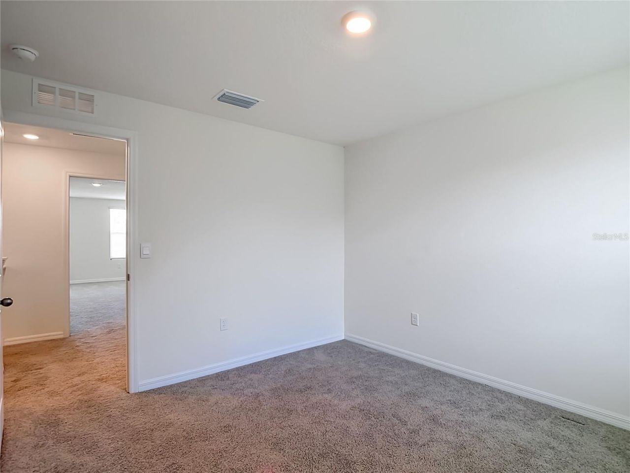 7737 Rosewood Garden Loop, Tampa, FL 33637 Photo