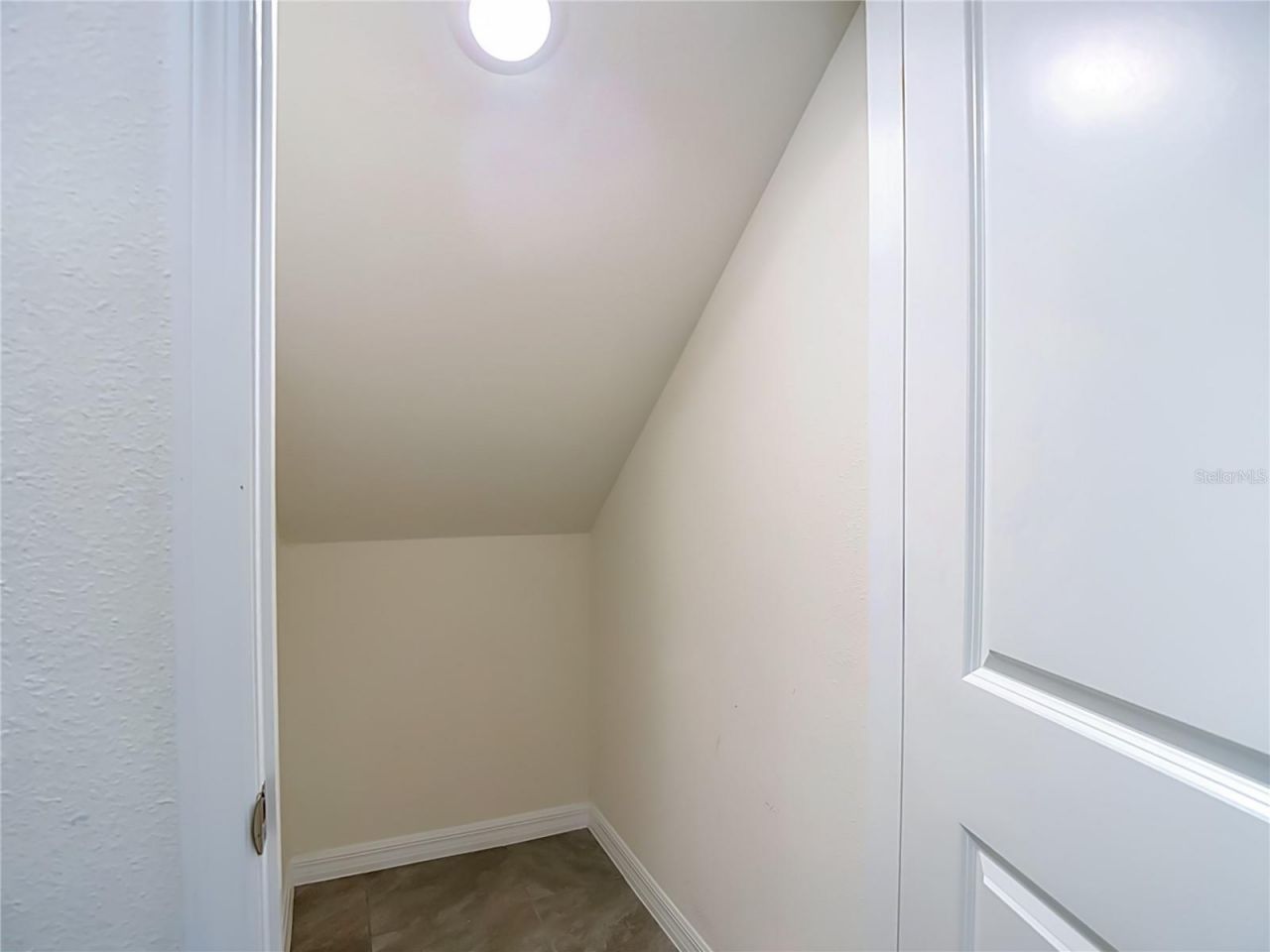 7737 Rosewood Garden Loop, Tampa, FL 33637 Photo