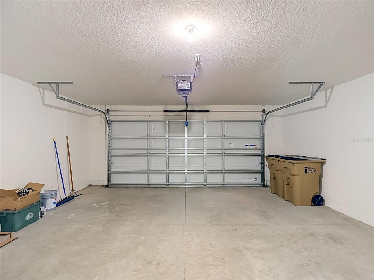 7737 Rosewood Garden Loop, Tampa, FL 33637 Photo