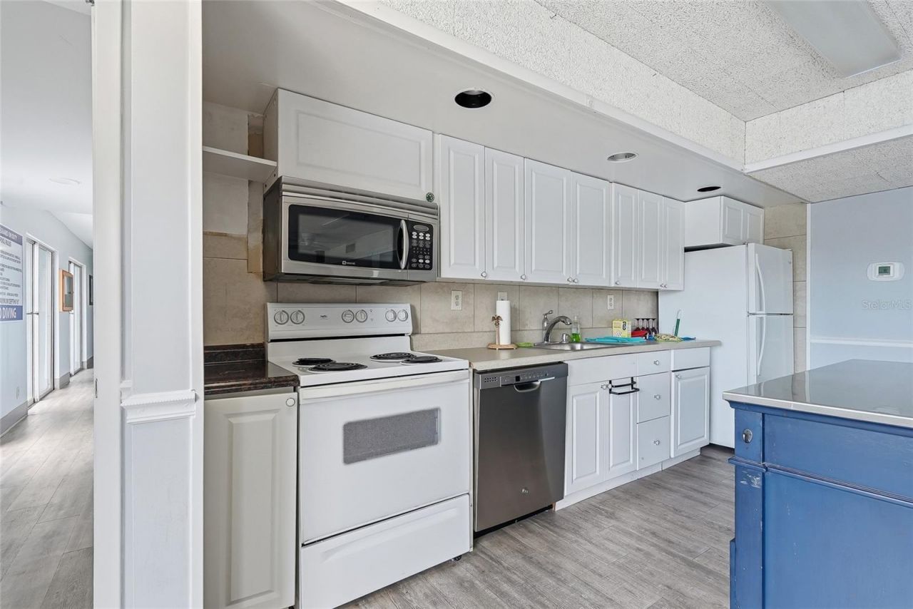 2901 26th Street W, Unit 818, Bradenton, FL 34205 Photo