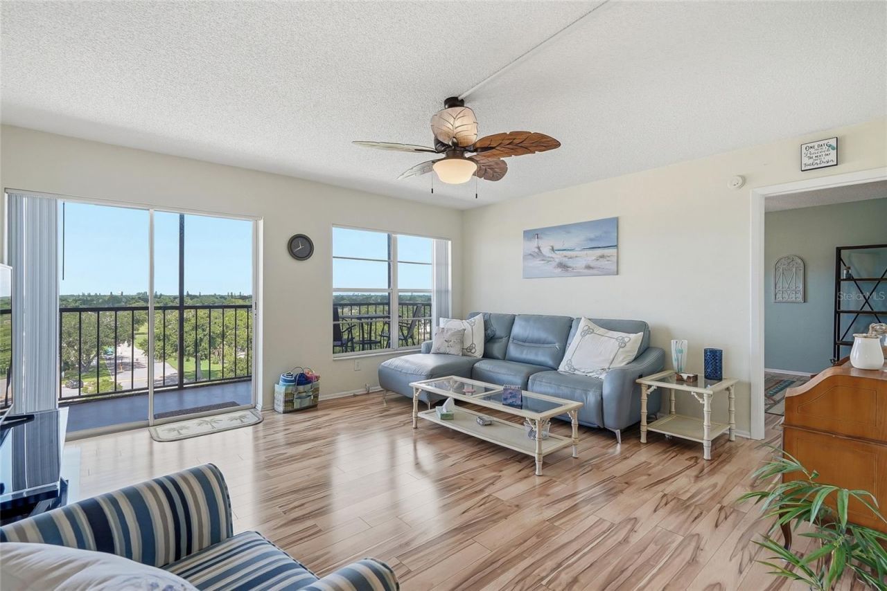 2901 26th Street W, Unit 818, Bradenton, FL 34205 Photo