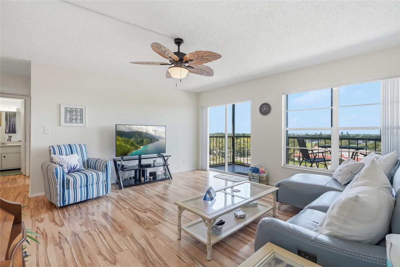 2901 26th Street W, Unit 818, Bradenton, FL 34205 Photo