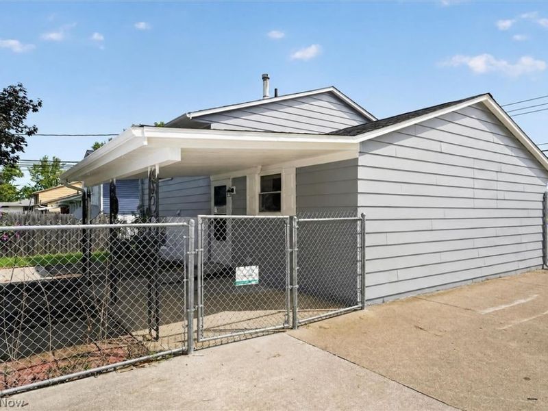 4036 Leavitt Road, Lorain, OH 44053 Photo 40