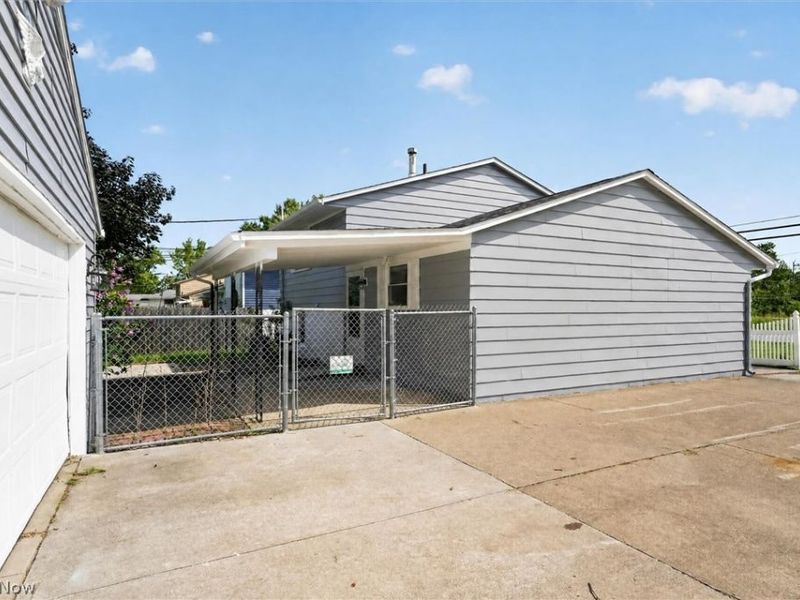 4036 Leavitt Road, Lorain, OH 44053 Photo 42