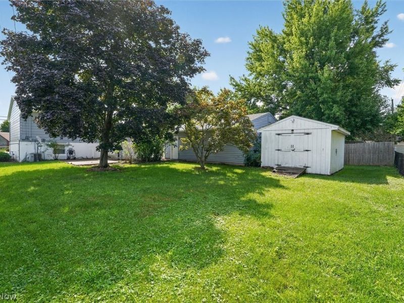 4036 Leavitt Road, Lorain, OH 44053 Photo 44