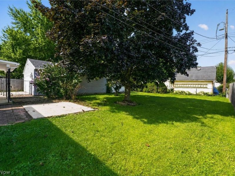 4036 Leavitt Road, Lorain, OH 44053 Photo 47