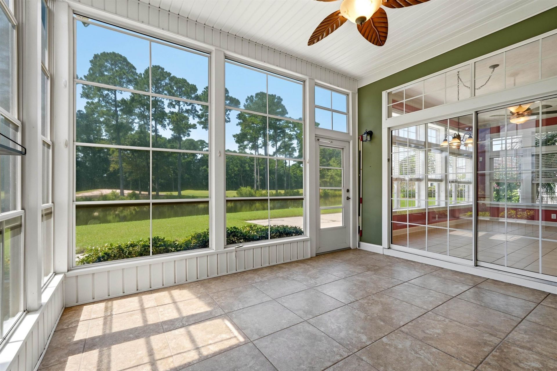 131 Wicklow Dr. Photo 16