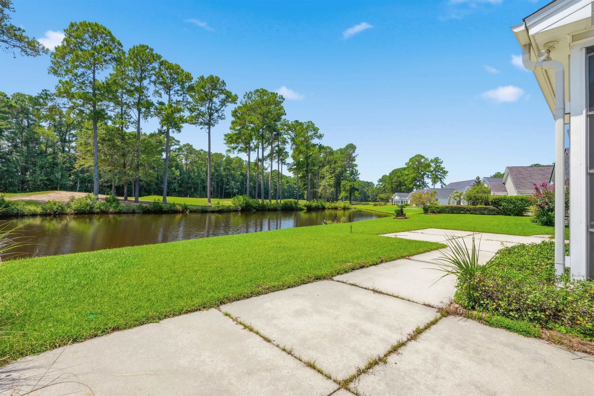 131 Wicklow Dr. Photo 28