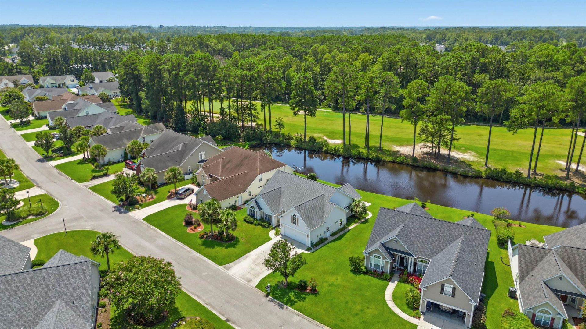 131 Wicklow Dr. Photo 33
