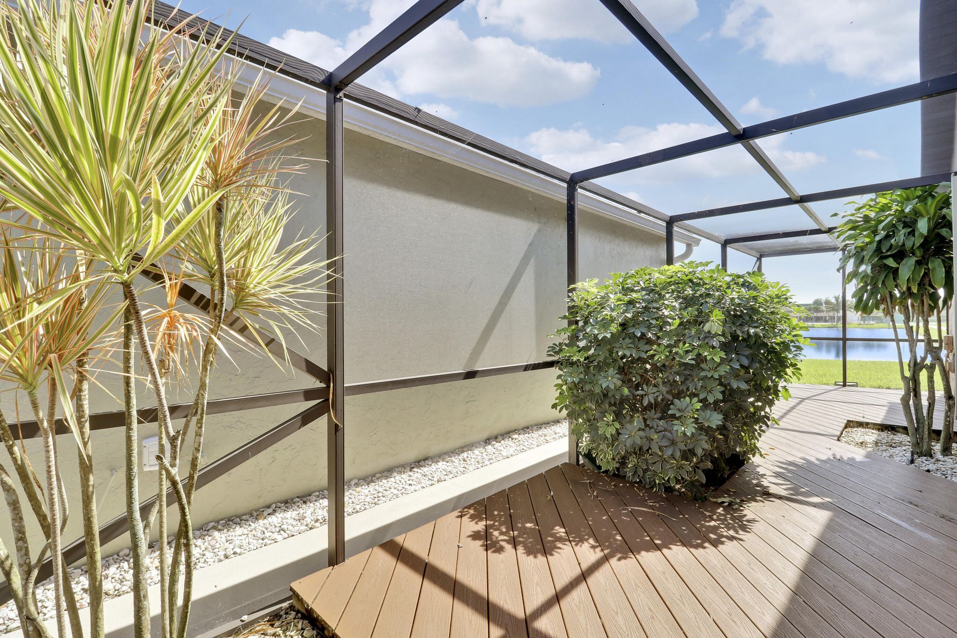 5481 Mirror Lakes Boulevard, Boynton Beach, FL 33472 Photo