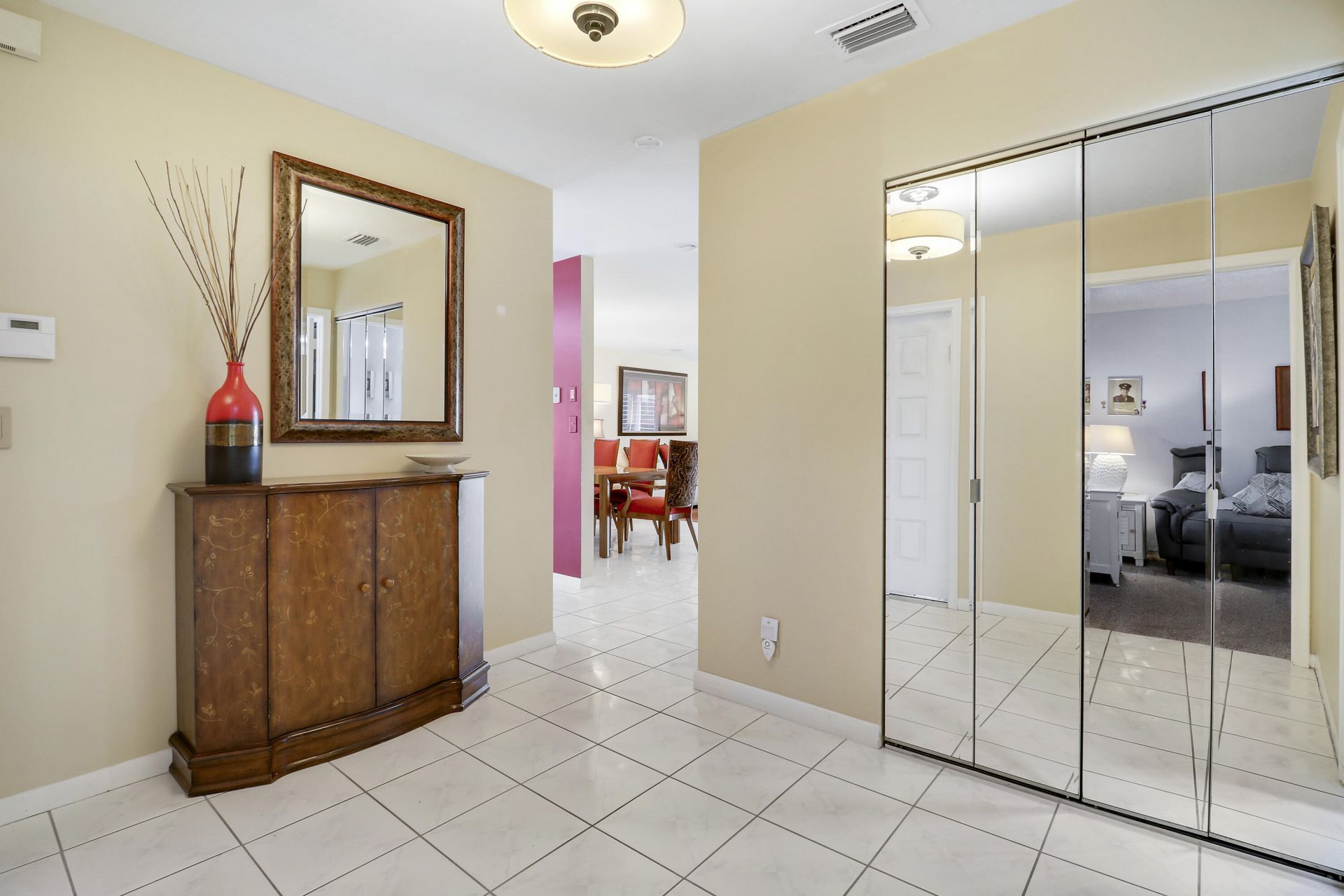 5481 Mirror Lakes Boulevard, Boynton Beach, FL 33472 Photo
