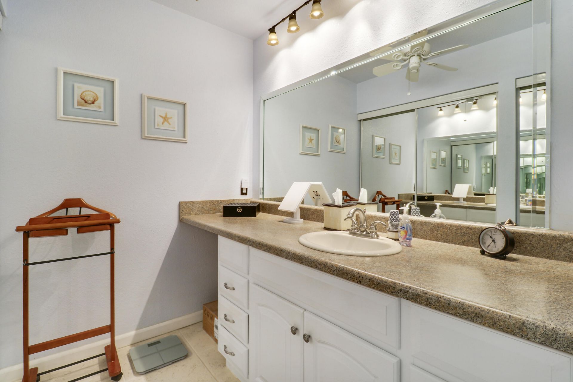 5481 Mirror Lakes Boulevard, Boynton Beach, FL 33472 Photo