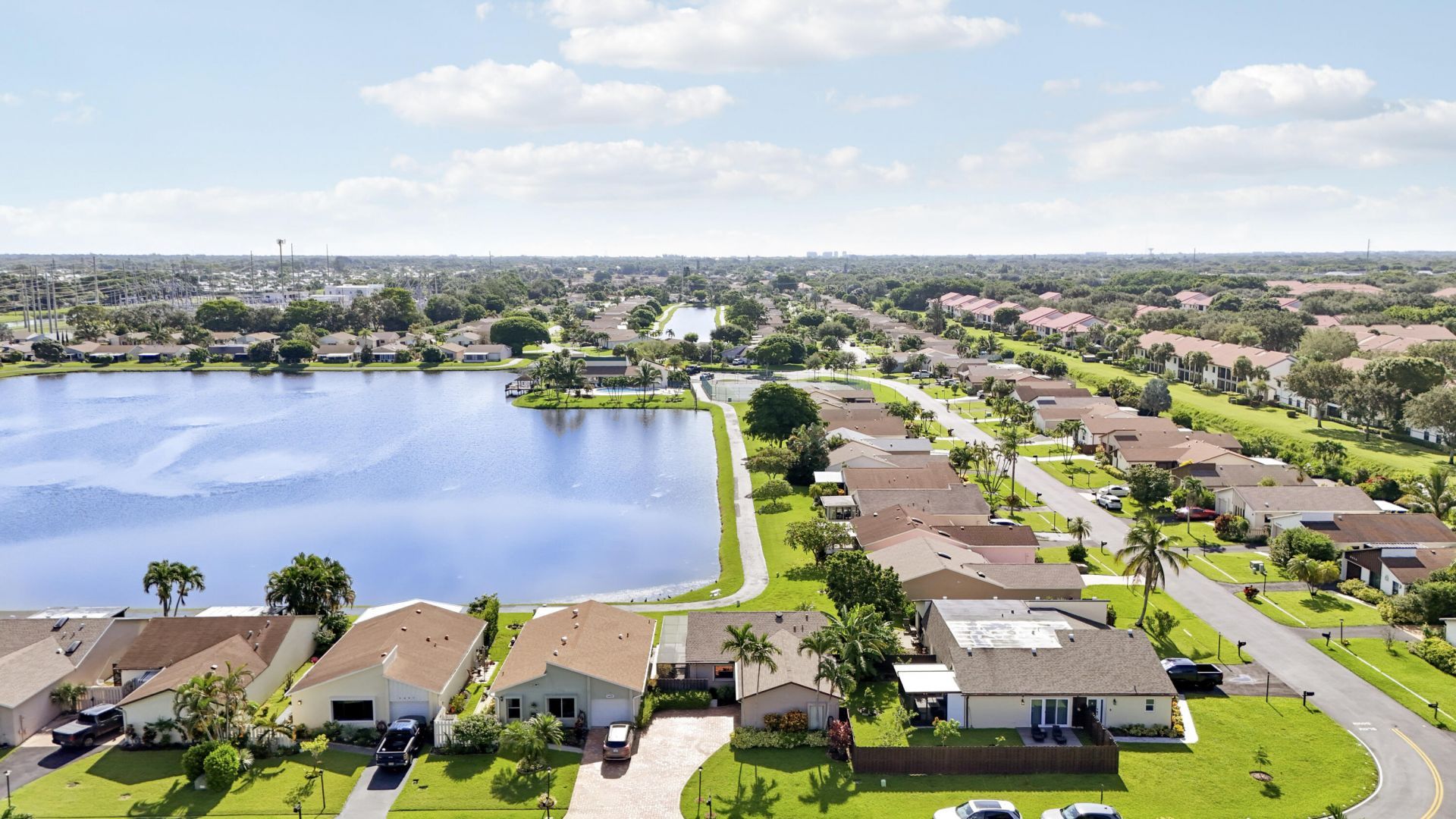 5481 Mirror Lakes Boulevard, Boynton Beach, FL 33472 Photo