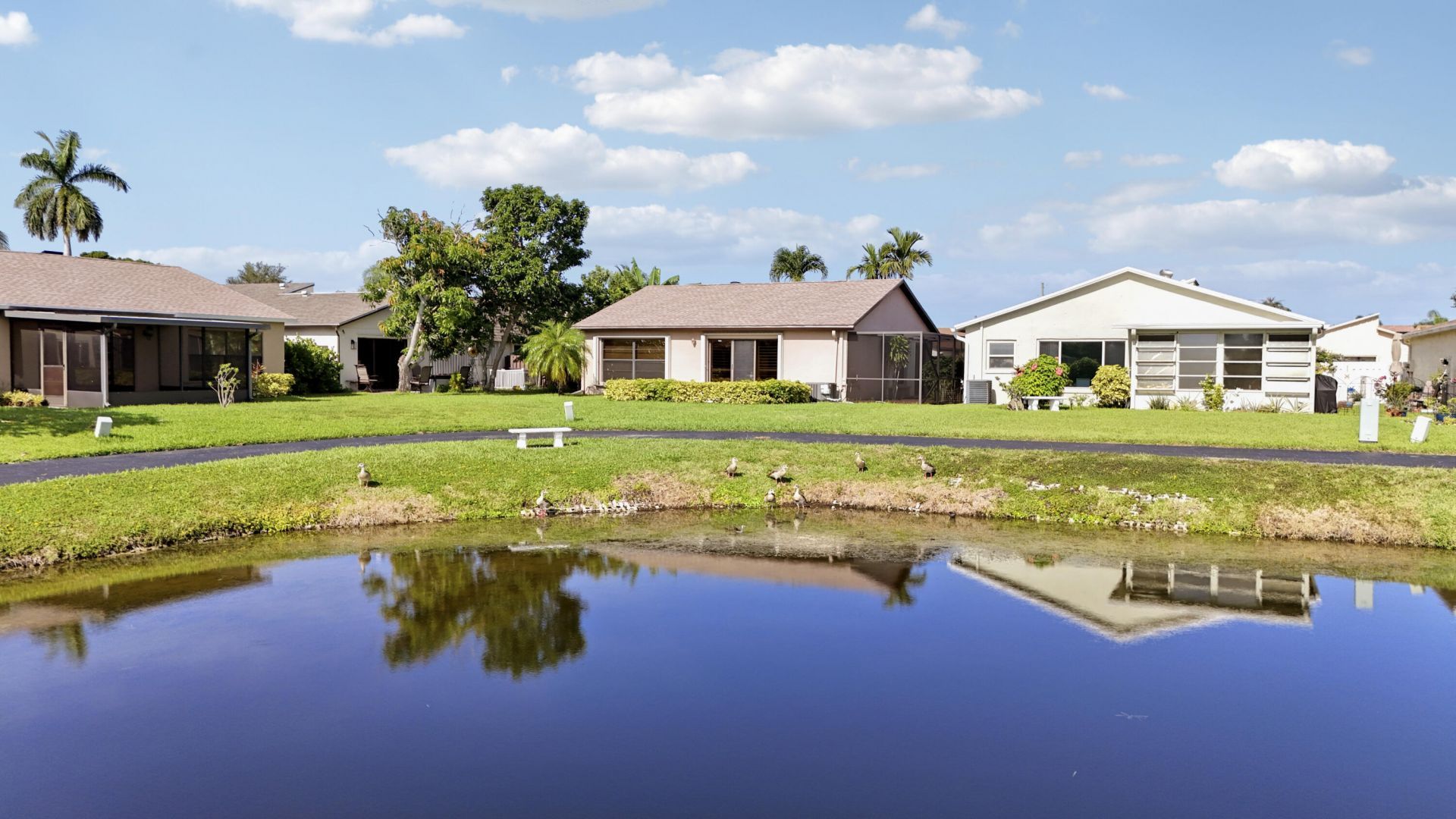5481 Mirror Lakes Boulevard, Boynton Beach, FL 33472 Photo