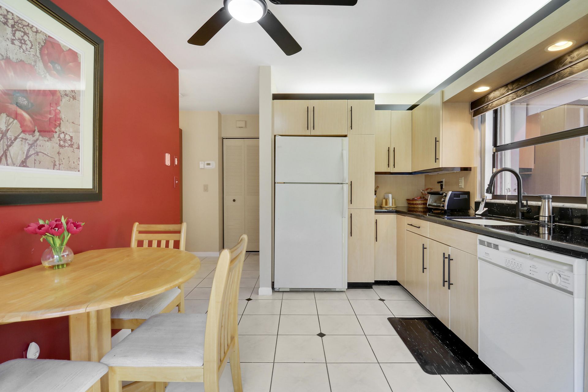 5481 Mirror Lakes Boulevard, Boynton Beach, FL 33472 Photo