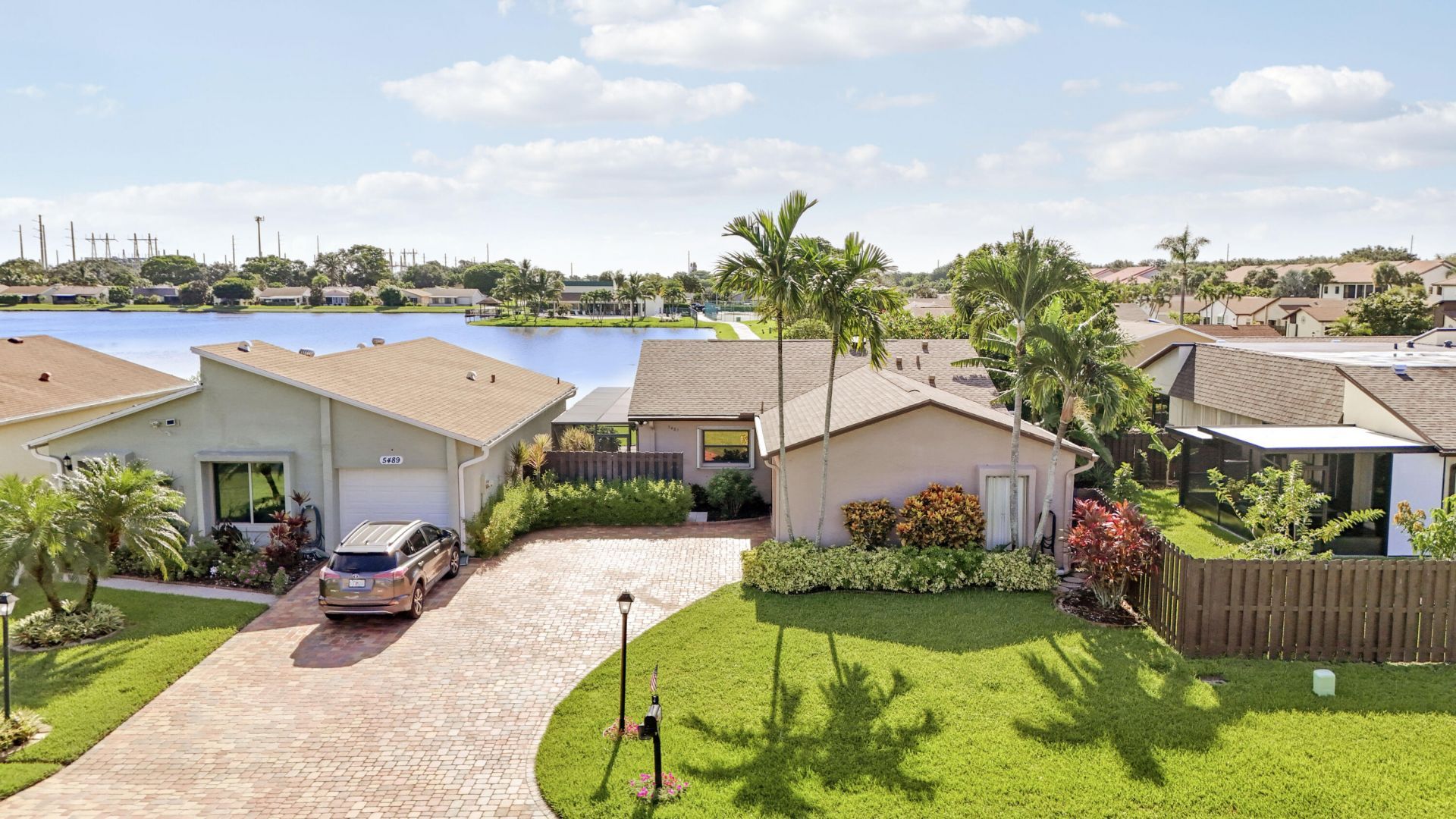 5481 Mirror Lakes Boulevard, Boynton Beach, FL 33472 Photo