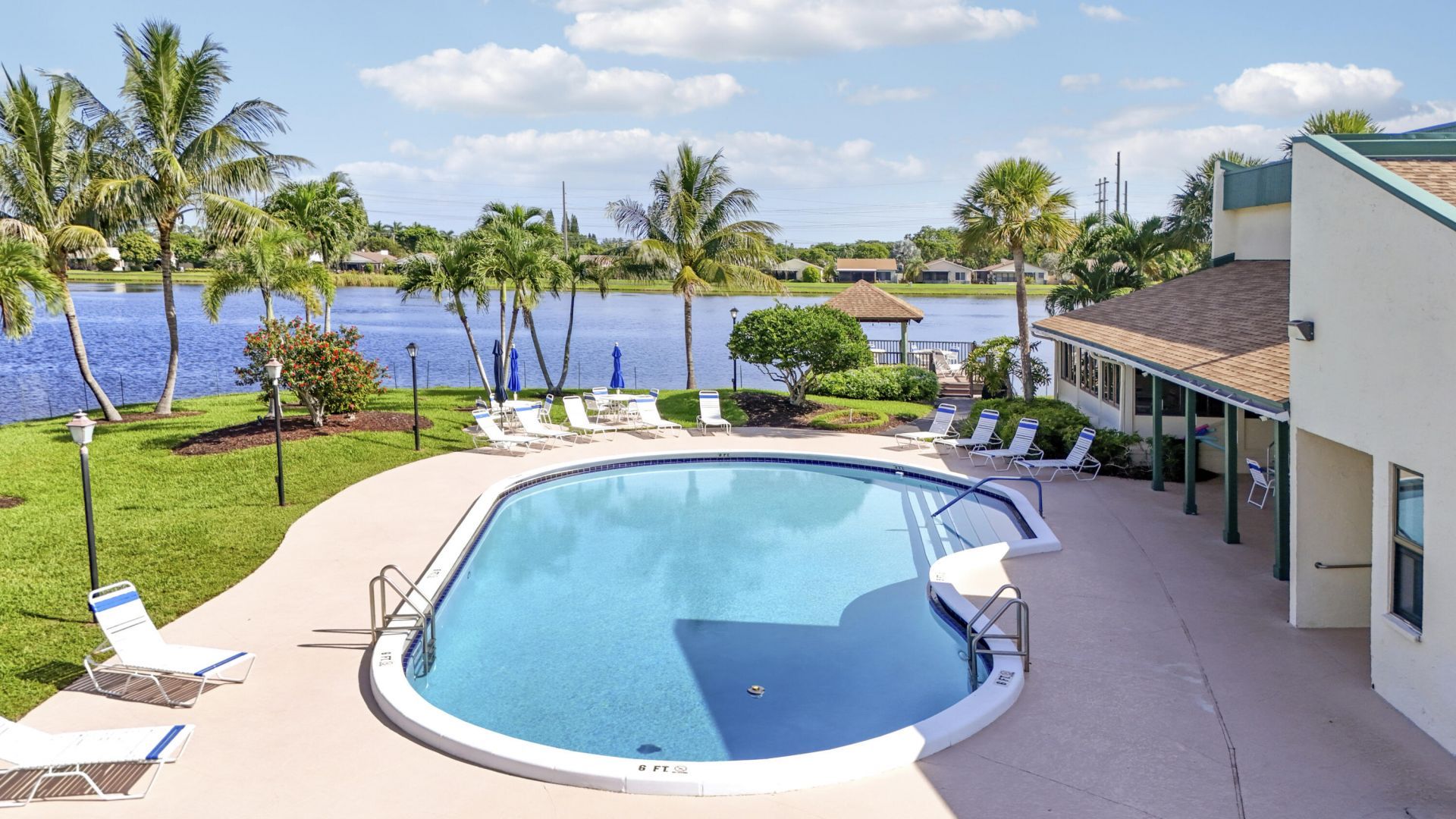 5481 Mirror Lakes Boulevard, Boynton Beach, FL 33472 Photo