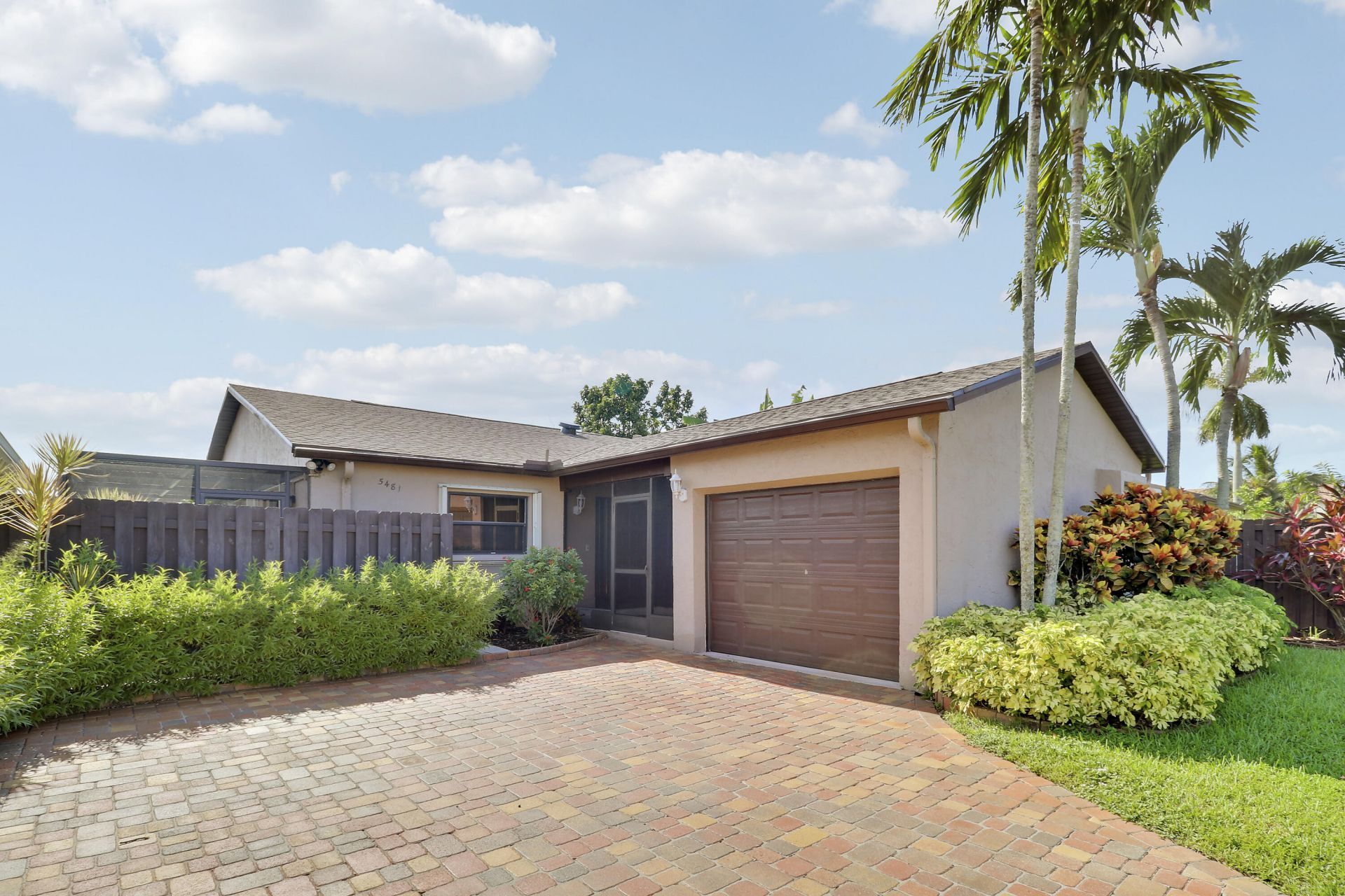 5481 Mirror Lakes Boulevard, Boynton Beach, FL 33472 Photo