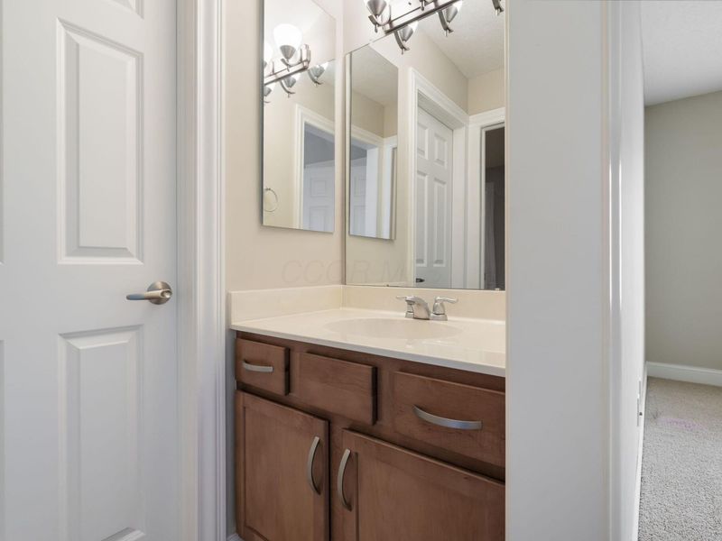 989 Adin Trail, Columbus, OH 43235 Photo 29