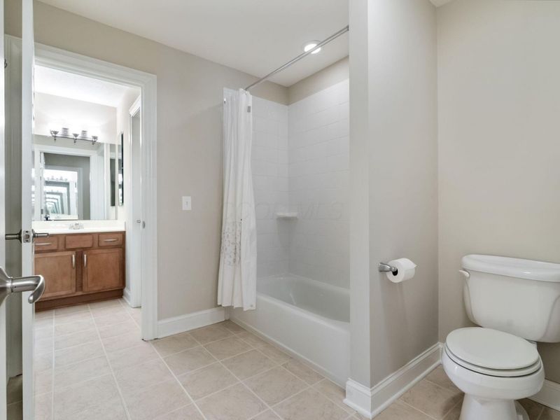 989 Adin Trail, Columbus, OH 43235 Photo 30