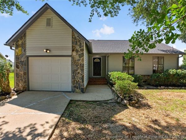 7109 Canary Drive , Fayetteville, NC 28314