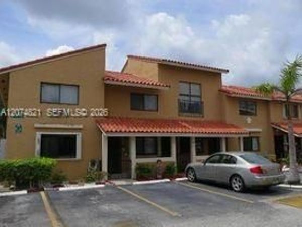 2745 W 62nd Pl , Unit 202, Hialeah, FL 33016