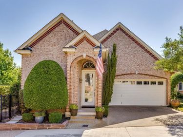 5065 Pershing Avenue, Fort Worth, TX 76107