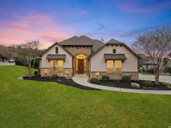 1534 Palmer, San Antonio, TX 78260