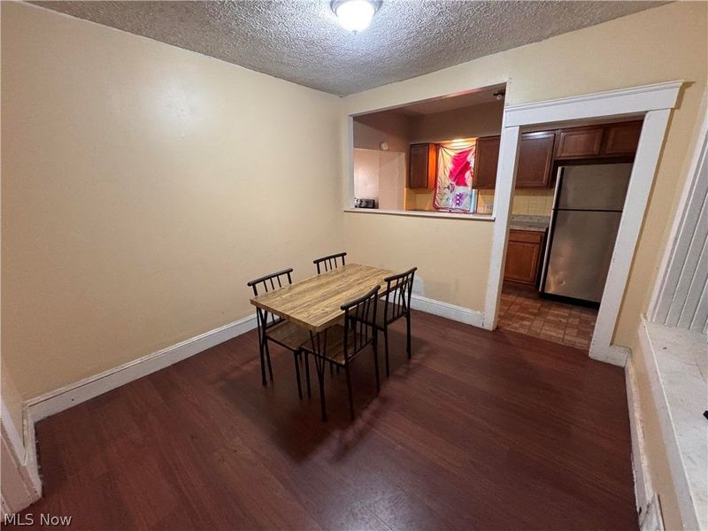 10907 Hull Avenue, Cleveland, OH 44106 Photo 4