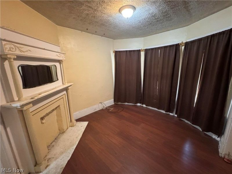 10907 Hull Avenue, Cleveland, OH 44106 Photo 5
