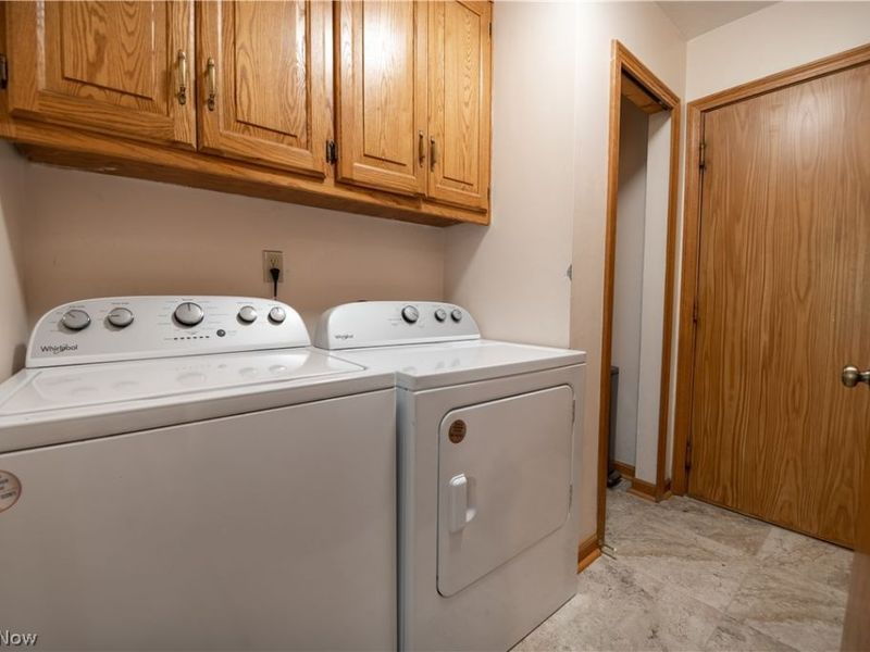 2885 Valley Road, Cuyahoga Falls, OH 44223 Photo 14